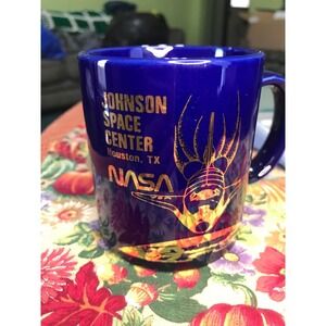 NASA JOHNSON‎ SPACE CENTER - Astronaut on BACKSIDE LOGO, Ceramic Mug Cup